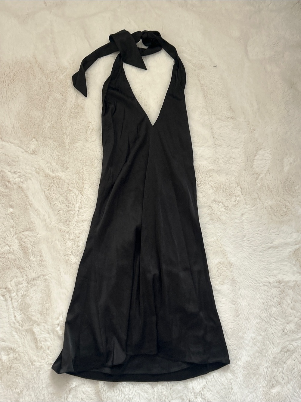 Hello Molly Black One-Shoulder Halter Midi Dress - Picture 1 of 4